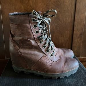 Sorel Lexie Wedge Size 7